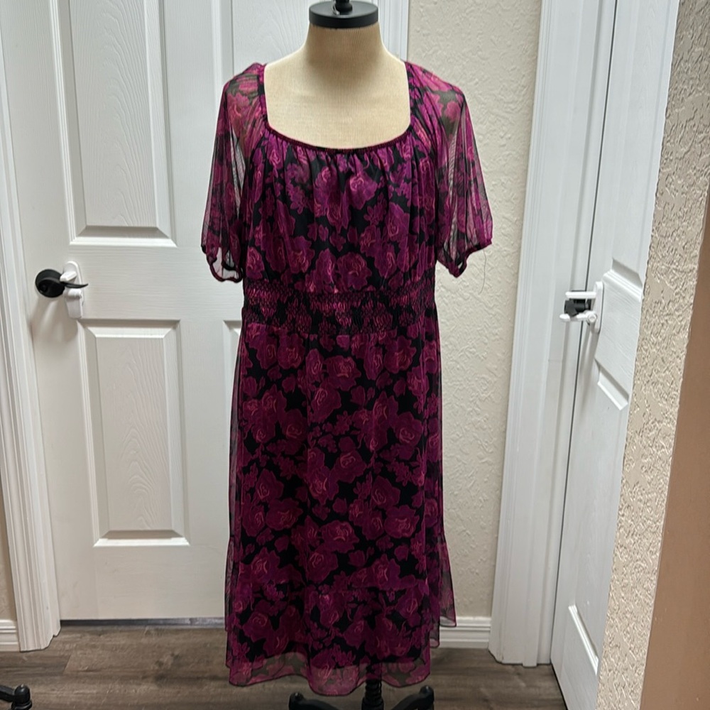 Terra & Sky floral dress roses lined, sheer sleeves stretch waist rose formal 2x